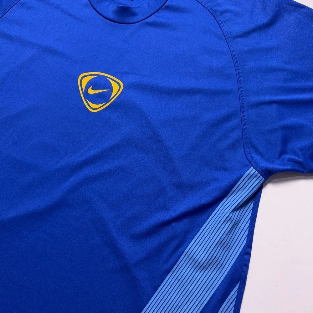 Vintage Nike Center‎ Swoosh T-Shirt Mens XL Soccer Y2K Gym Tee